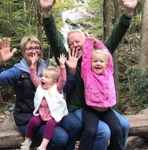 Meet your Posher, Joy